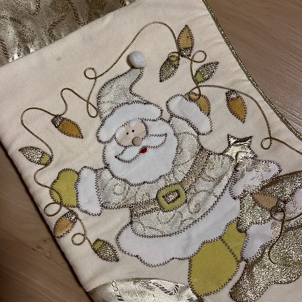 SET OF 4 VINTAGE PRIMA CREATIONS CHRISTMAS STOCKINGS IVORY & CREAM